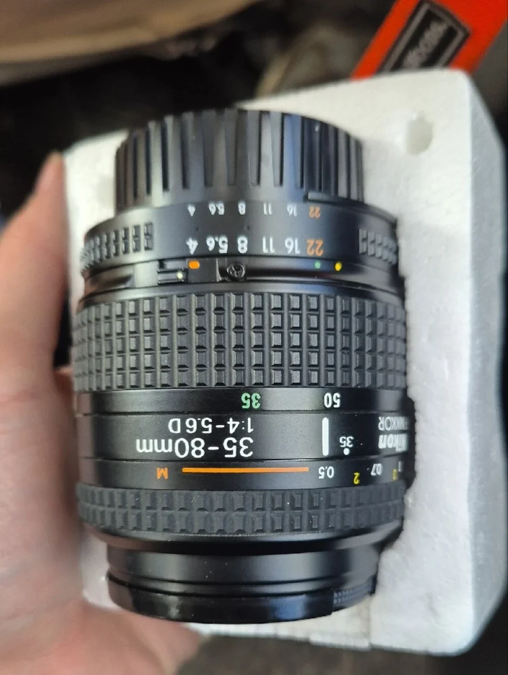 Nikon 35-80mm f/4–5.6D AF Macro Zoom Retail Box - Black